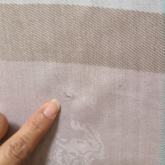 Burberry London wool silk giant wrap - Picture 9 of 14